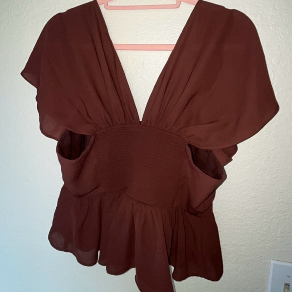 NWOT Express Flowy Sweetheart Neckline Peplum Blouse “Rich Mocha” Color SIZE L - Picture 9 of 11